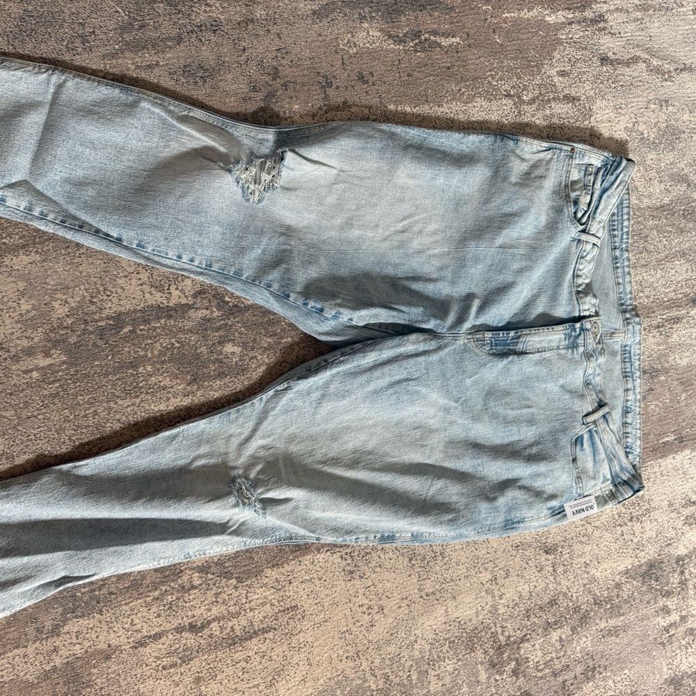 Old Navy Vintage Slim Light Wash Straight Leg Jeans
